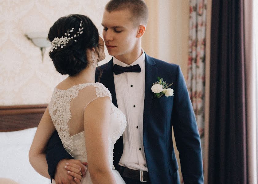 婚禮攝影師Elena Strela（arrow）。2019 4月27日的照片