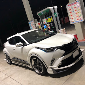 C-HR NGX50