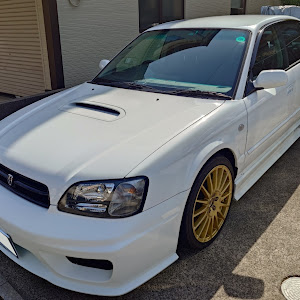 レガシィB4 BE5
