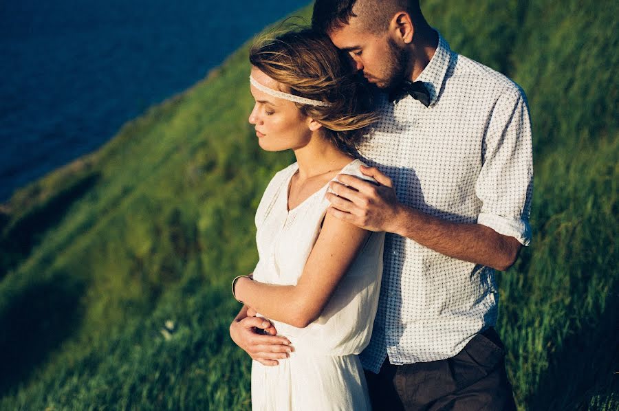 Wedding photographer Zhenya Ivanochko (angeldust). Photo of 19 May 2014