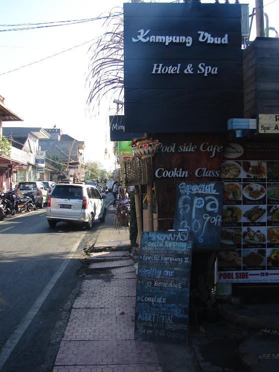 kampung ubud ibunda bungalow