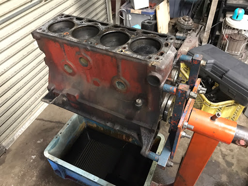 フェアレディ Sp311 の旧車 エンジンオーバーホール 部品が無い オフ会行けないに関するカスタム メンテナンスの投稿画像 車 のカスタム情報はcartune