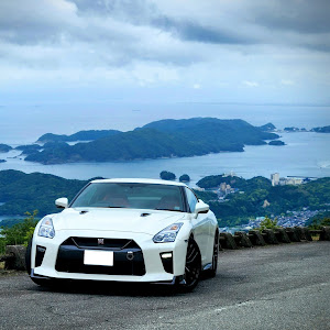 NISSAN GT-R R35