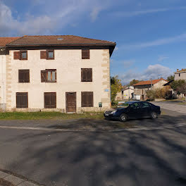 maison à Chaumont-le-Bourg (63)