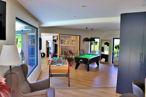 Maison avec piscine 4