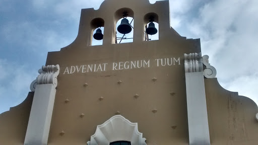 Adveniat Regnum Tuum