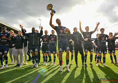 Zinho Gano bezorgt Zulte Waregem leiderspositie na puntenverlies van Lommel SK