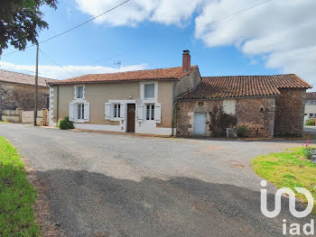 maison à Chasseneuil-sur-Bonnieure (16)