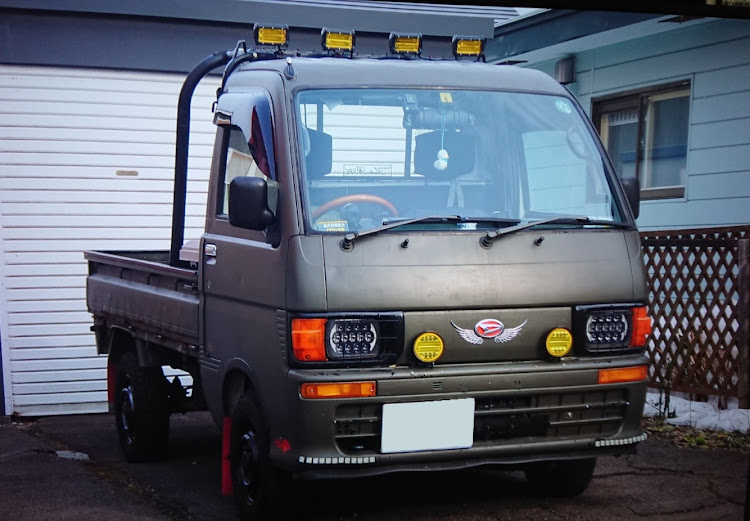 ハイゼットトラックのデイライト変更・作業灯の定義に関するカスタム事例の投稿画像1枚目