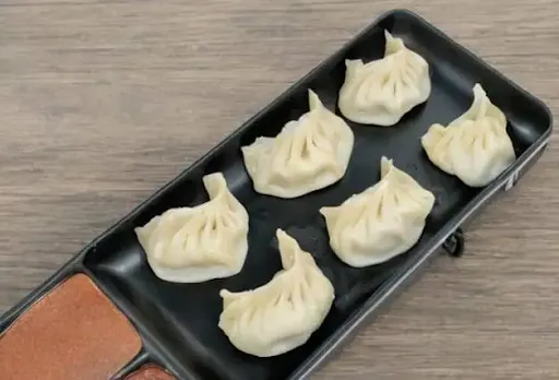 Chicken Steamed Momos [6 Pieces]