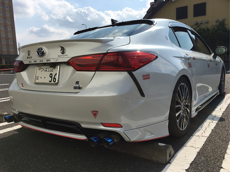 カムリの手洗い洗車・洗車が趣味・晴れの日・ヌルテカボディ・ピカピカツヤツヤに関するカスタム事例の投稿画像4枚目