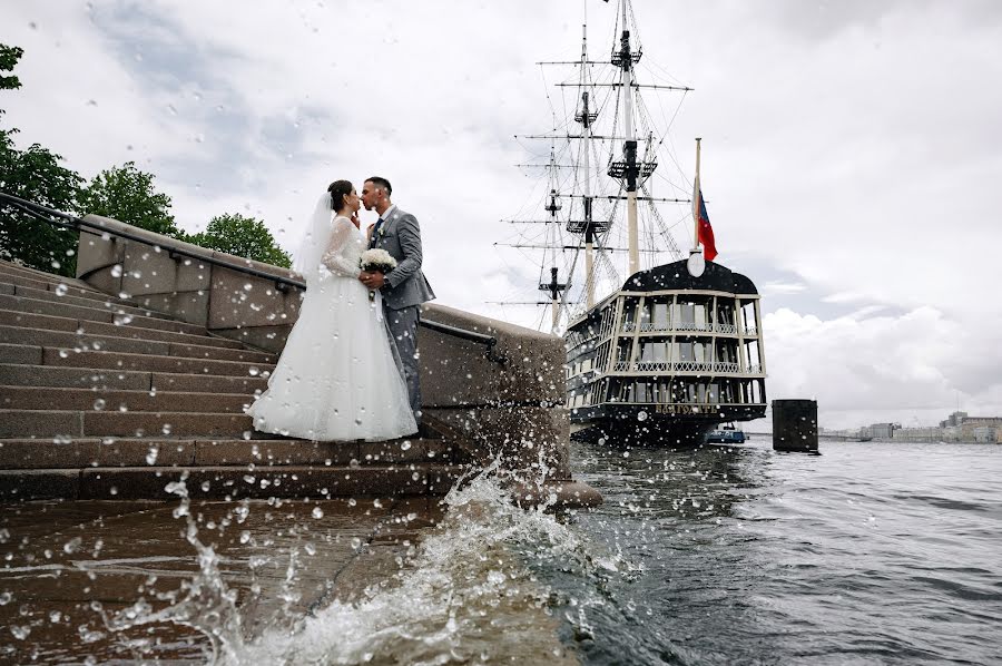 Wedding photographer Vladimir Shumkov (vshumkov). Photo of 7 June 2022