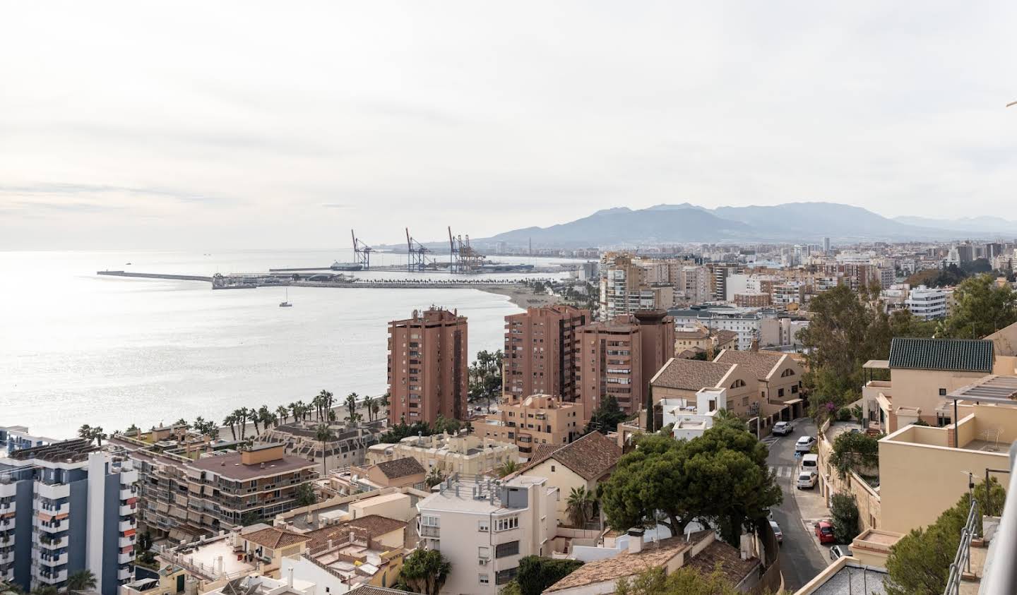 Apartment with terrace Málaga