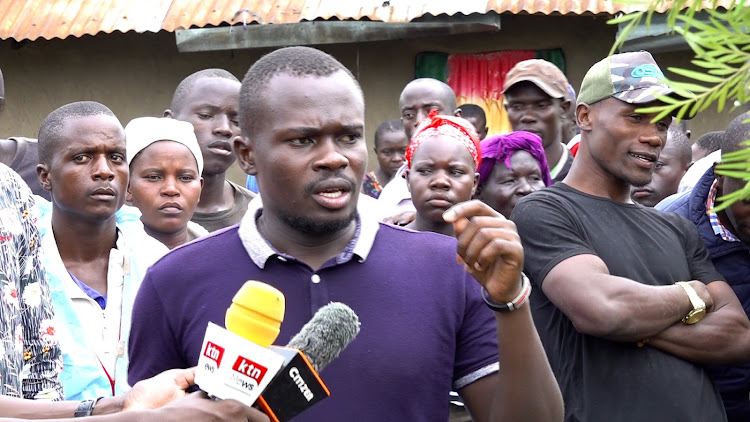 Kobura Ward MCA Billy Odhiambo addressing the media