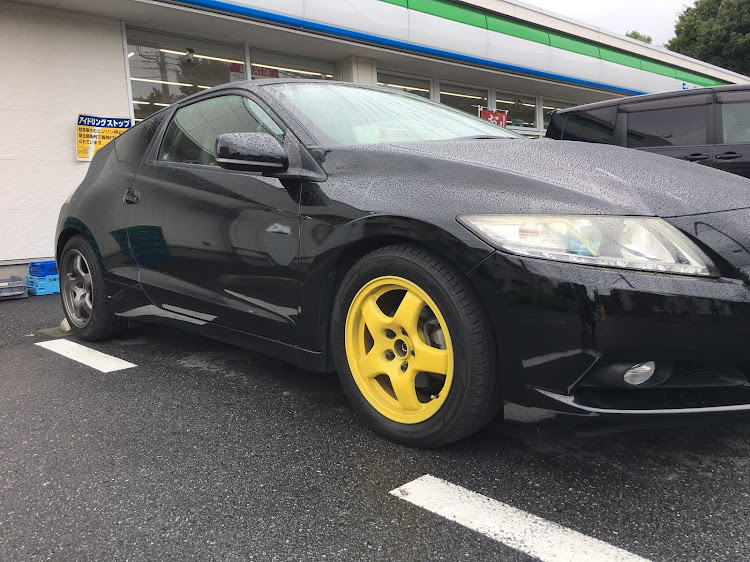 CR-Zの足回り交換・SHOWA・赤足に関するカスタム事例の投稿画像2枚目