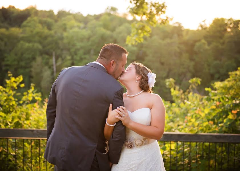 Fotografo di matrimoni Starla Renee (starlarenee). Foto del 11 maggio 2023