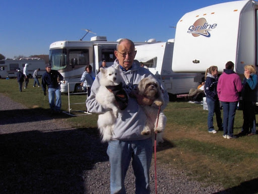 Jasper & Muffin Camping