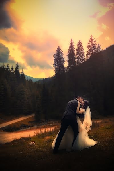 Wedding photographer Marius Ilincaru (ilincaru). Photo of 6 November 2015