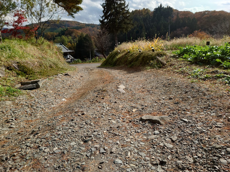 アルトワークスの仕事終わりからのドライブ・紅葉と愛車・地元ドライブ・うらら亭・パワースポットに関するカスタム事例の投稿画像13枚目