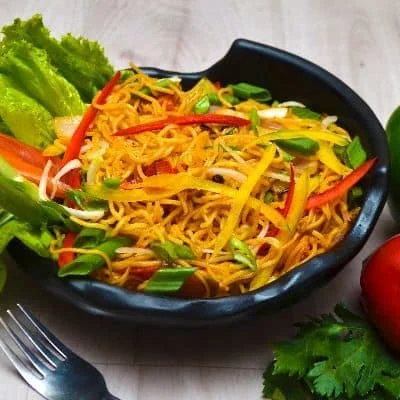 Veg Hakka Noodles