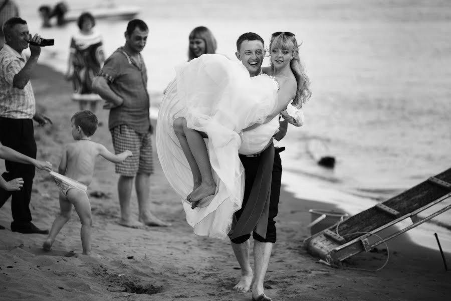 Huwelijksfotograaf Dmitriy Titov (sushniak). Foto van 30 september 2016