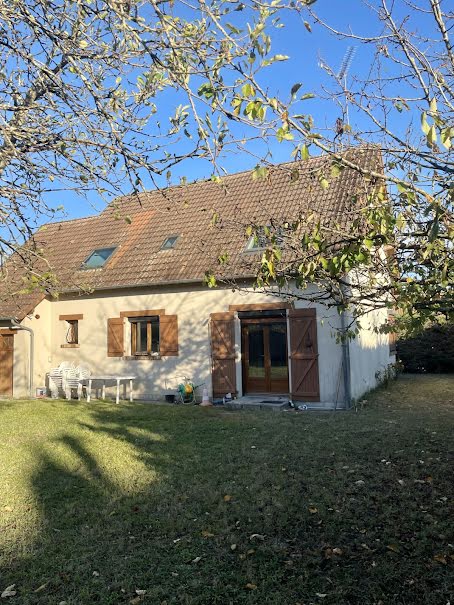 Vente maison 6 pièces 102 m² à Lorris (45260), 176 000 €