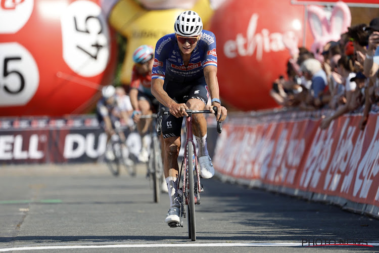 Pech nekt Mathieu van der Poel bij rentree in Dwars door het Hageland: "Dat is uitzonderlijk voor hem"