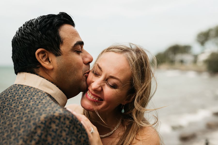 Wedding photographer Alecia Asselin (twocheeksstudio). Photo of 19 January 2021