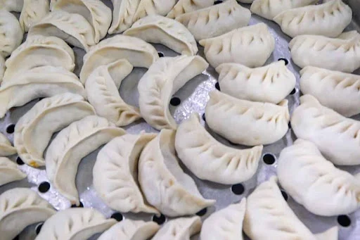 Simply Veggie Steam Momos