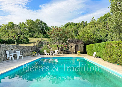 Propriété avec piscine 3