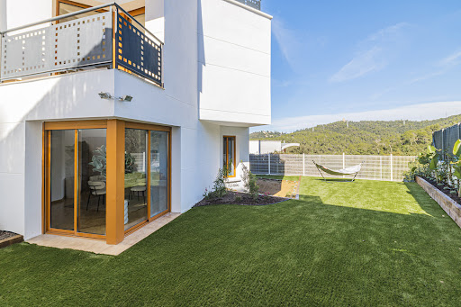 House 3