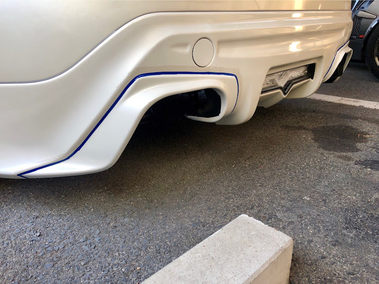 86のリヤバンパー塗装・22日はGRガレージ走行会・美浜サーキット・走行会準備中‼️に関するカスタム事例の投稿画像2枚目