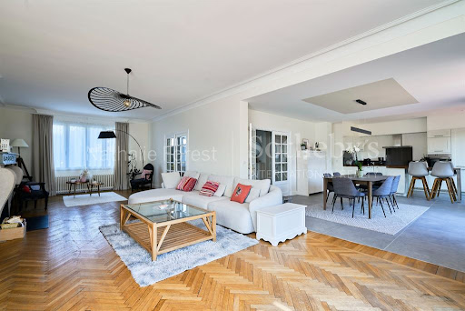 House with garden and terrace 1