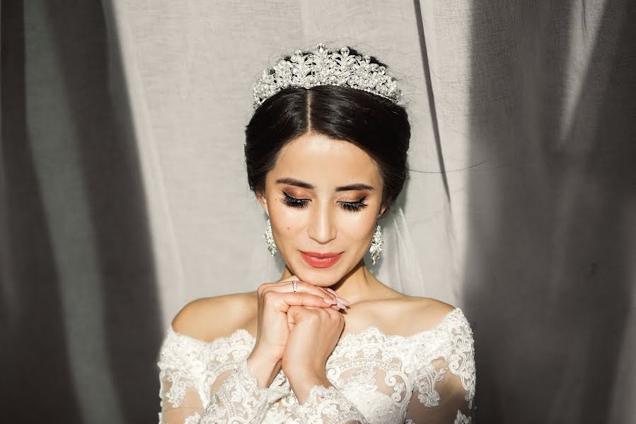 Wedding photographer Leviza Memetova (liva1986). Photo of 6 November 2019