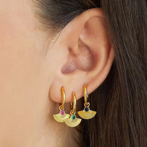 Title 3, Womens Vintage Shell Rhinestone Zircon Earring...