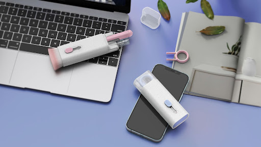 Title 7, Bluetooth Headset Cleaning Pen & Laptop Cleanin...
