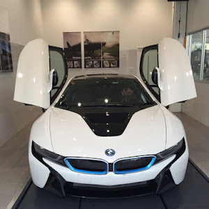 i8 クーペ