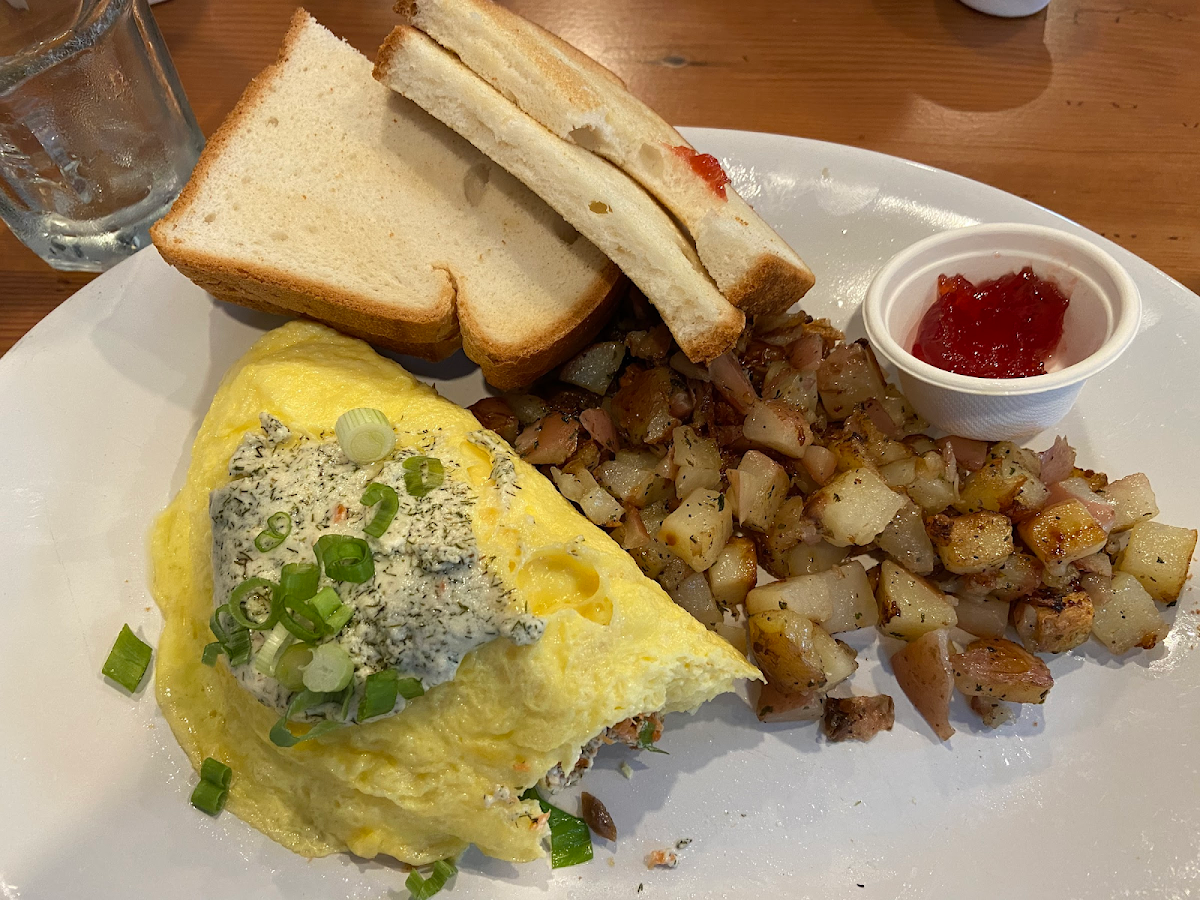 Smoked Salmon Omlette w/ GF toast