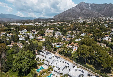 Villa avec piscine et terrasse 20