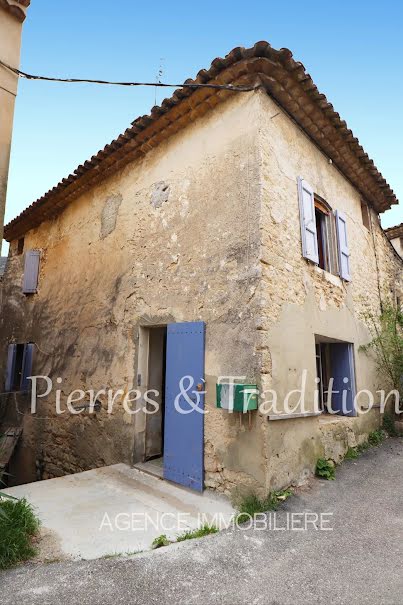 Vente maison 4 pièces 79.49 m² à Castellet (84400), 75 000 €