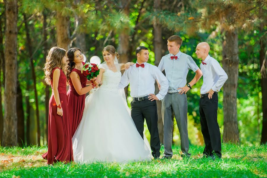 Fotografo di matrimoni Ilya Yashkin (yashkinilya). Foto del 27 febbraio 2017