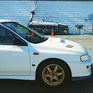 インプレッサ WRX STI GC8