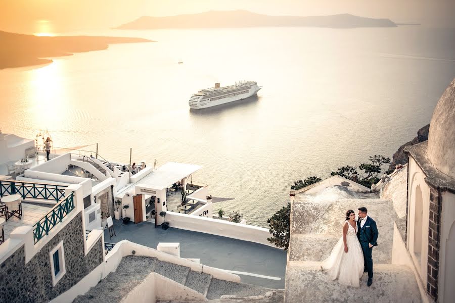 Wedding photographer Kostas Apostolidis (apostolidis). Photo of 1 February 2021