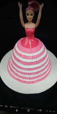 Festive The Cake Shop photo 24 Festive The Cake Shop photo 24