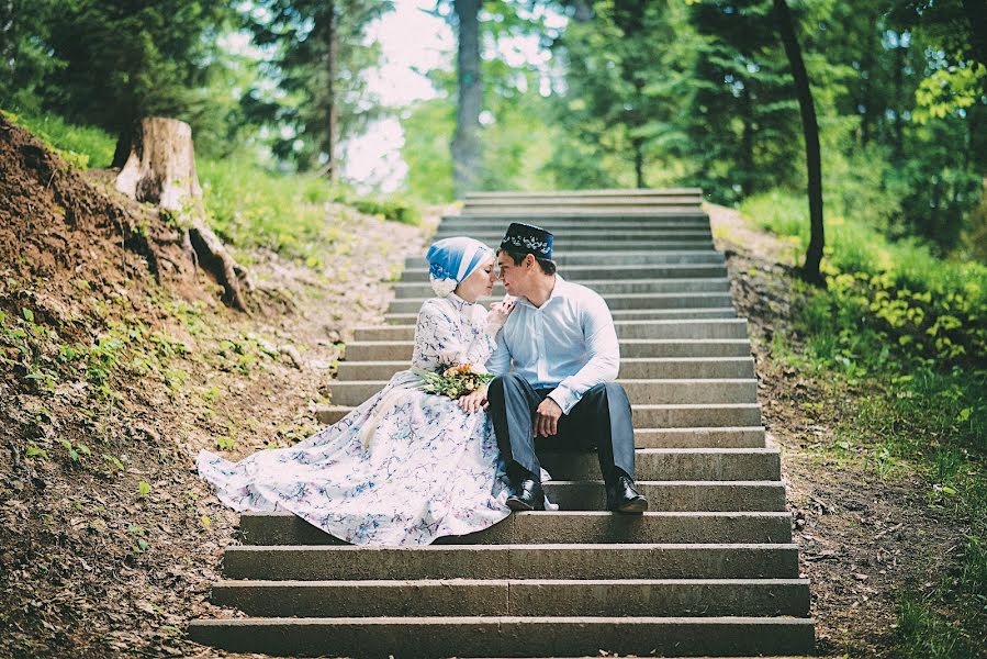 Fotografo di matrimoni Denis Khuseyn (legvinl). Foto del 18 marzo 2018