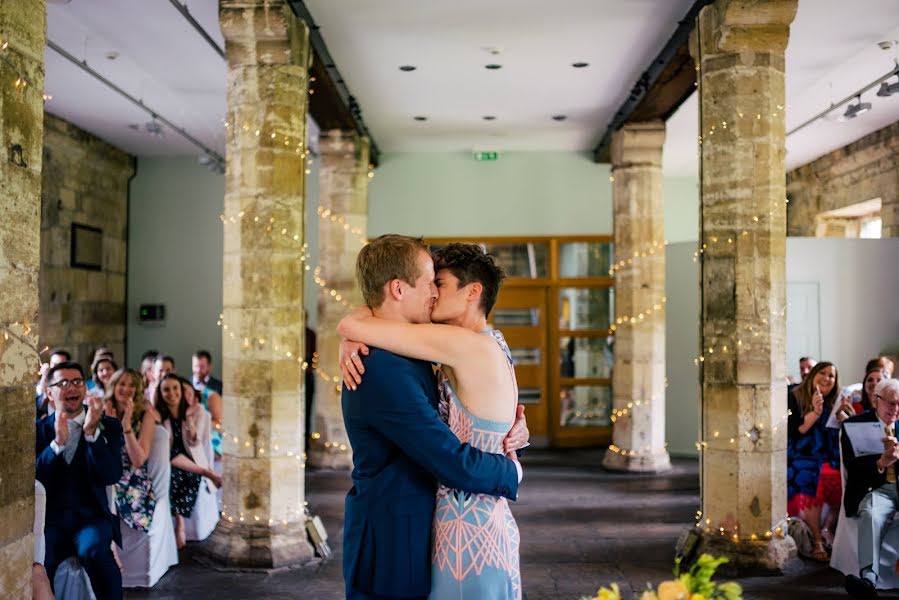 Fotógrafo de bodas Paul Stott (paulandtim). Foto del 2 de junio 2019