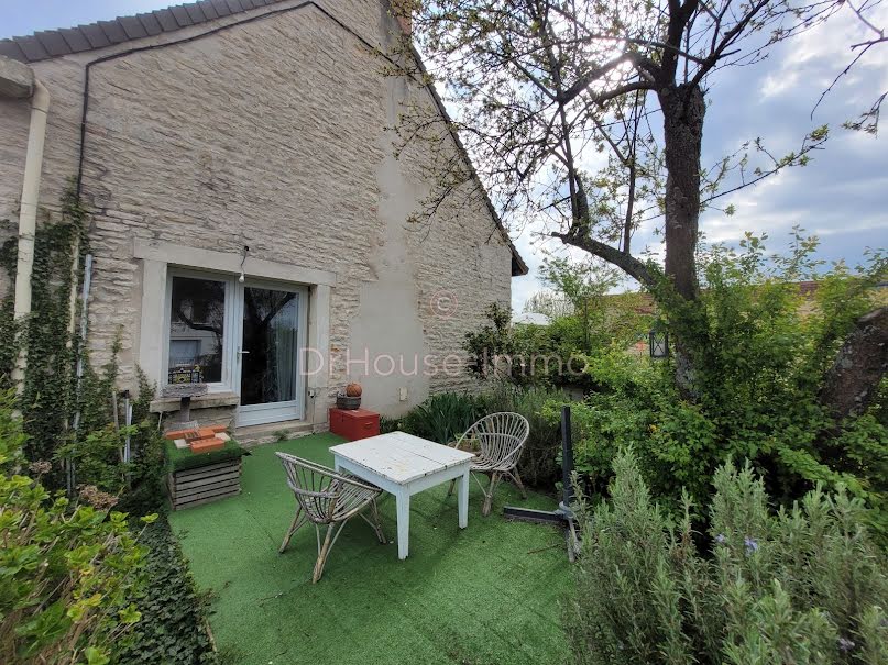 Vente maison 5 pièces 95 m² à Chalon-sur-saone (71100), 210 000 €