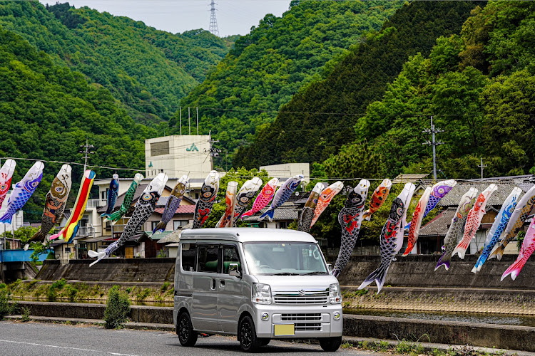 クラウンセダンのJun Style・G Executive・鯉のぼりコラボ🎏に関するカスタム事例の投稿画像2枚目