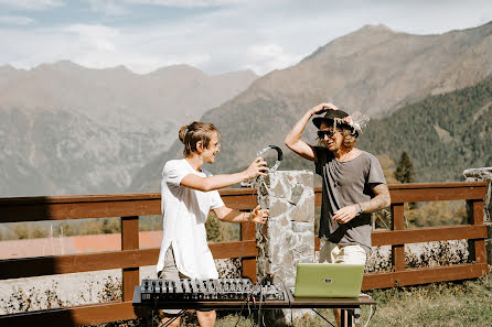 Fotógrafo de casamento Alena Litvinova (litvinovasochi). Foto de 3 de julho 2021