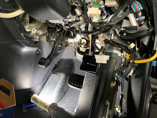 ハリアー のdiy エアコン作動修繕 暑さ対策 笑 サーボモーター 不具合 ヘッドライトは永遠の 時間がない 工作に関するカスタム メンテナンスの投稿画像 車のカスタム情報はcartune